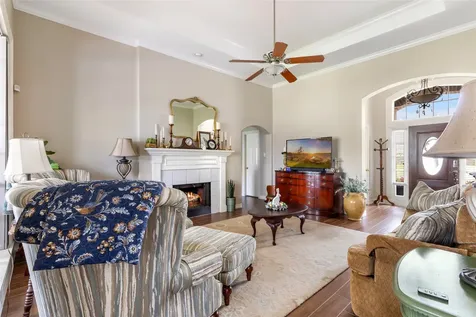 213 Regal Lane Liberty TX 77575