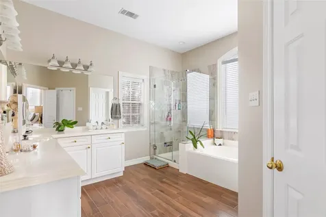 213 Regal Lane Liberty TX 77575