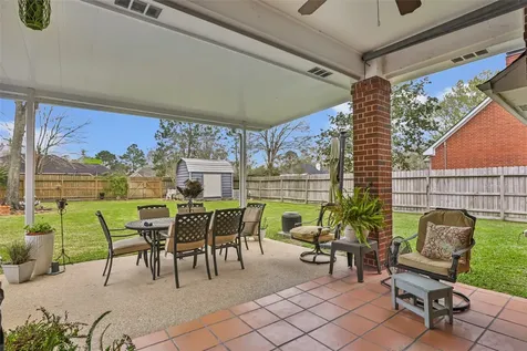 213 Regal Lane Liberty TX 77575