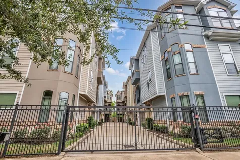 1219 W 25th Street B Houston TX 77008