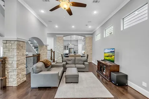 1219 W 25th Street B Houston TX 77008