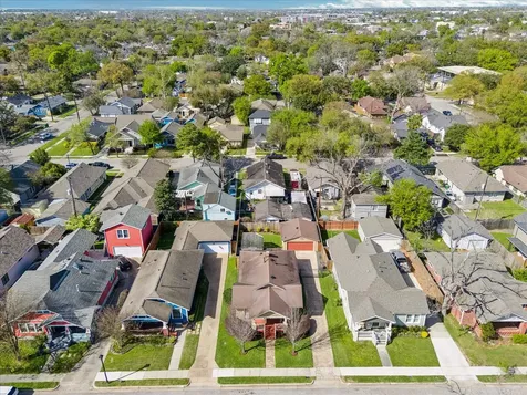 919 Key Street Houston TX 77009