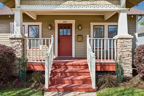 919 Key Street Houston TX 77009