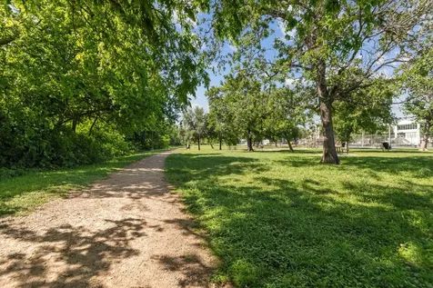 3935 Gibson Street Houston TX 77007