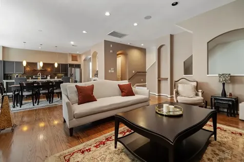 3935 Gibson Street Houston TX 77007