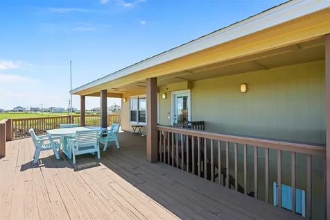 972 Rancho Carribe Port Bolivar TX 77650