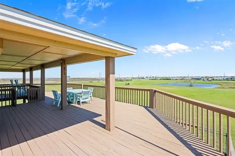 972 Rancho Carribe Port Bolivar TX 77650