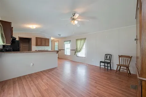 506 S Oakhurst Drive Livingston TX 77351