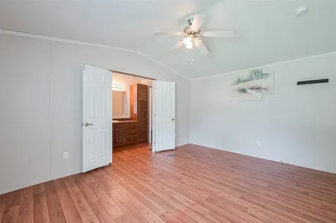 506 S Oakhurst Drive Livingston TX 77351