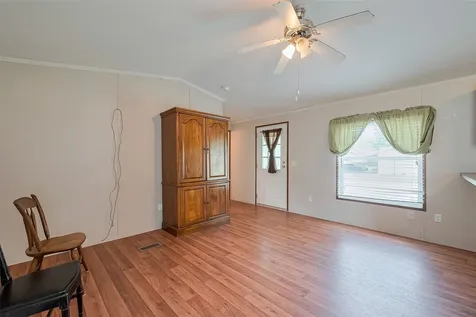 506 S Oakhurst Drive Livingston TX 77351