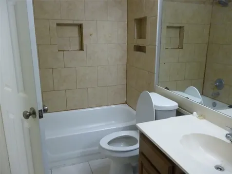 3243 Battle Ridge Lane Sugar Land TX 77479