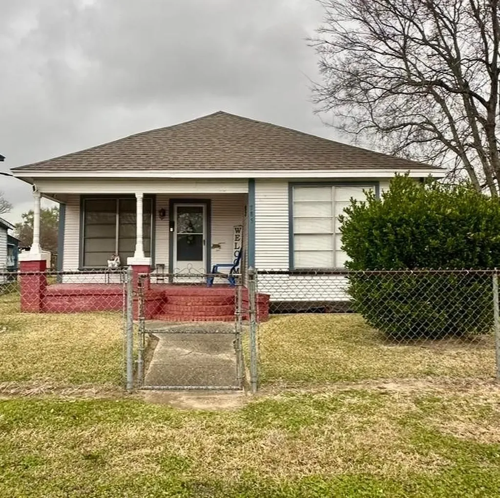 785 Grant Street Beaumont TX 77701