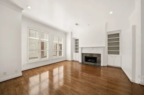 1902 Greenwich Place Drive Houston TX 77019