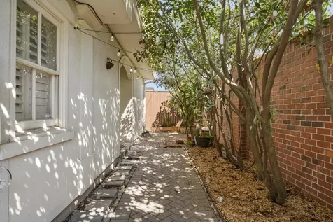 1902 Greenwich Place Drive Houston TX 77019