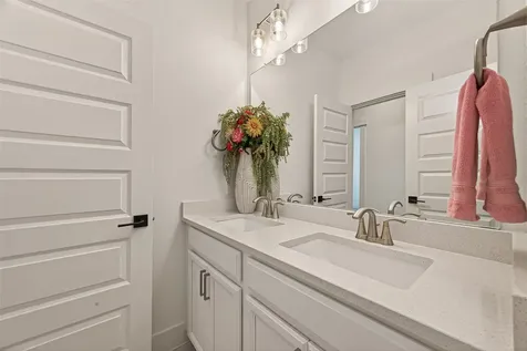 5203 Carters Bank Avenue Houston TX 77091