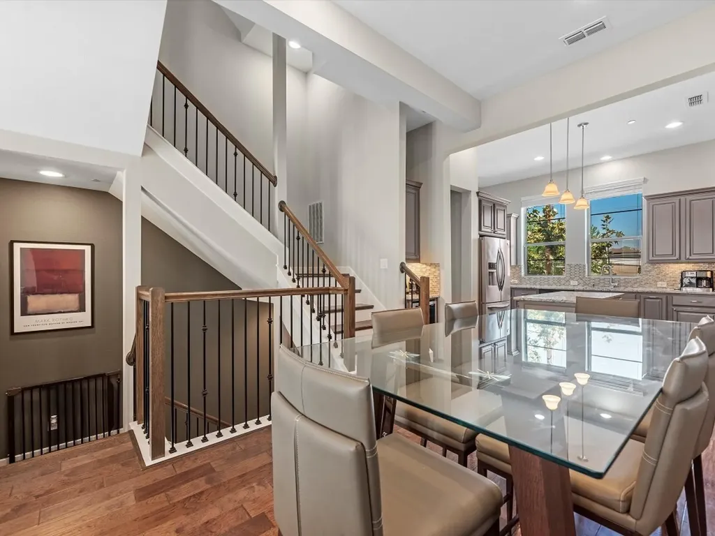 5467 Larkin Street Houston TX 77007