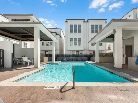 5467 Larkin Street Houston TX 77007
