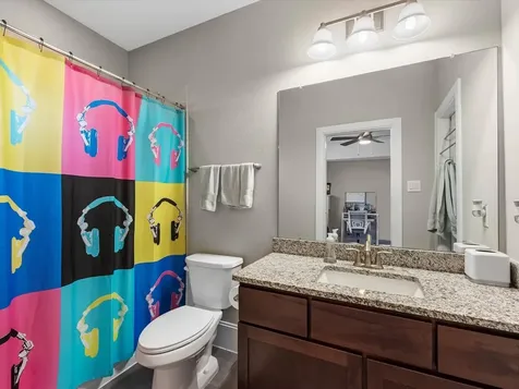 5467 Larkin Street Houston TX 77007