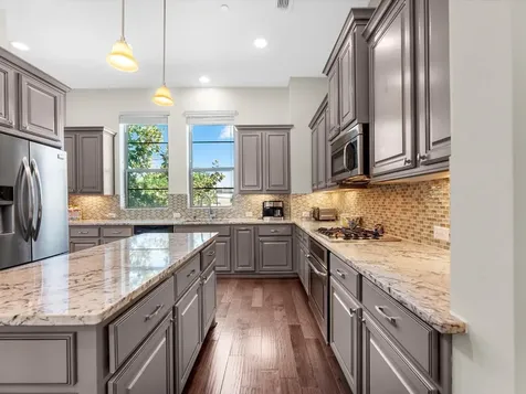 5467 Larkin Street Houston TX 77007