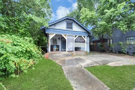 2611 Canfield Street Houston TX 77004