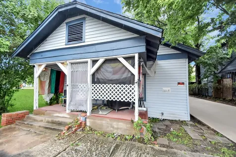 2611 Canfield Street Houston TX 77004