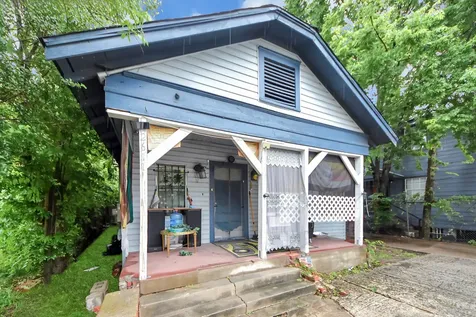 2611 Canfield Street Houston TX 77004
