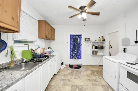 2611 Canfield Street Houston TX 77004