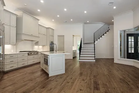 74 Batesbrooke Court The Woodlands TX 77381