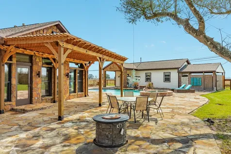 5022 Riverview Drive Cr930 Alvin TX 77511