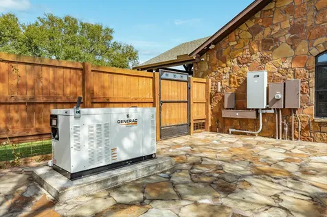 5022 Riverview Drive Cr930 Alvin TX 77511
