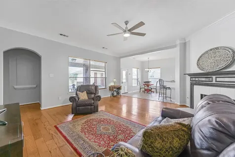 2835 Fairway Drive Friendswood TX 77546