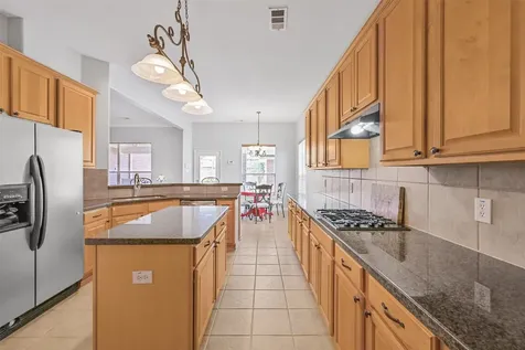 2835 Fairway Drive Friendswood TX 77546