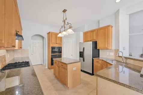 2835 Fairway Drive Friendswood TX 77546