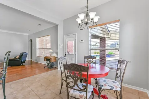 2835 Fairway Drive Friendswood TX 77546