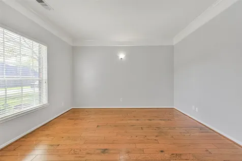 2835 Fairway Drive Friendswood TX 77546