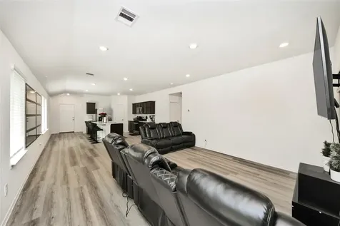 1010 Muscadine Vine Lane Houston TX 77090
