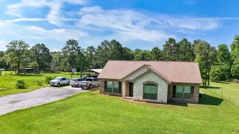 375 County Road 717 Buna TX 77612