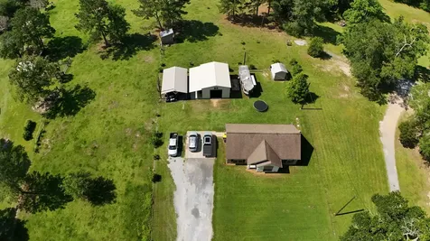 375 County Road 717 Buna TX 77612