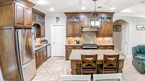 375 County Road 717 Buna TX 77612