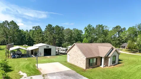 375 County Road 717 Buna TX 77612