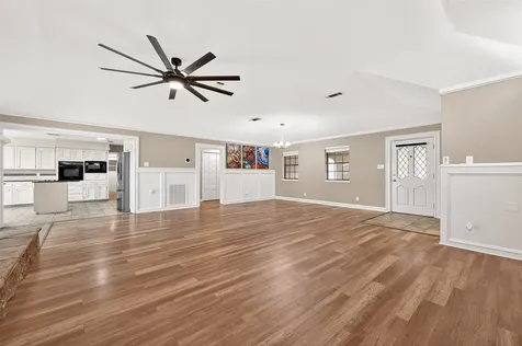 5607 Avenue M 1/2 Santa Fe TX 77510