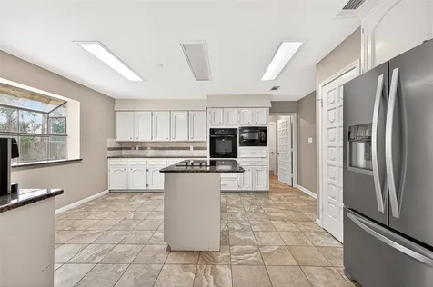 5607 Avenue M 1/2 Santa Fe TX 77510