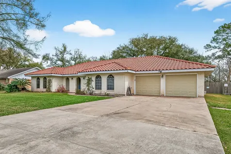 5607 Avenue M 1/2 Santa Fe TX 77510