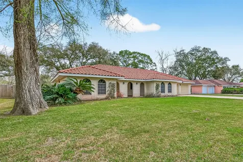 5607 Avenue M 1/2 Santa Fe TX 77510