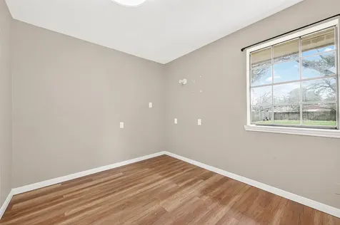 5607 Avenue M 1/2 Santa Fe TX 77510