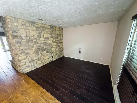 17434 Crows Nest Way Crosby TX 77532