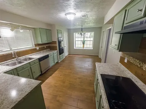 17434 Crows Nest Way Crosby TX 77532