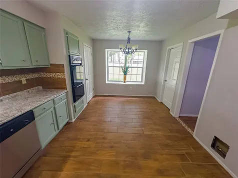17434 Crows Nest Way Crosby TX 77532