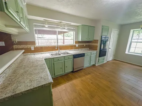 17434 Crows Nest Way Crosby TX 77532