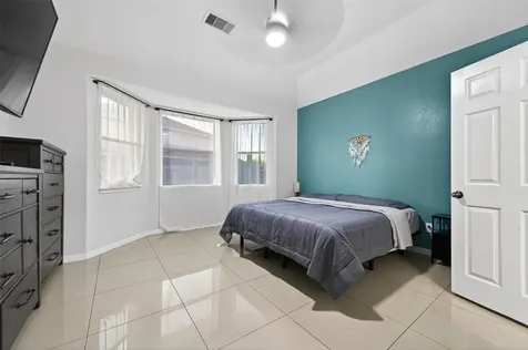 4492 Gran Canary Drive League City TX 77573